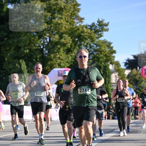 07.09.2025 - BARMER Alsterlauf Dr. Thomas Lammeyer http://msf.ph/oto/8712193 07.09.2025 09:41:25 Laufen 2591, 5333, 2744, 5478 meine-sportfotos.de