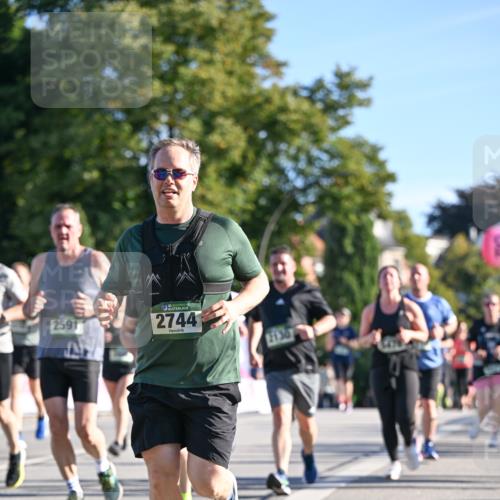 07.09.2025 - BARMER Alsterlauf Dr. Thomas Lammeyer http://msf.ph/oto/8712198 07.09.2025 09:41:26 Laufen 2591, 2744, 2130 meine-sportfotos.de