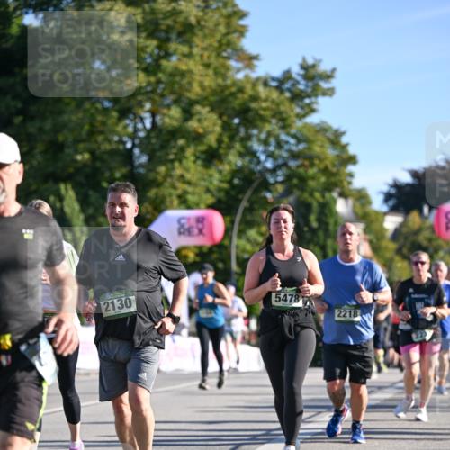 07.09.2025 - BARMER Alsterlauf Dr. Thomas Lammeyer http://msf.ph/oto/8712207 07.09.2025 09:41:27 Laufen 2130, 5478, 2218 meine-sportfotos.de