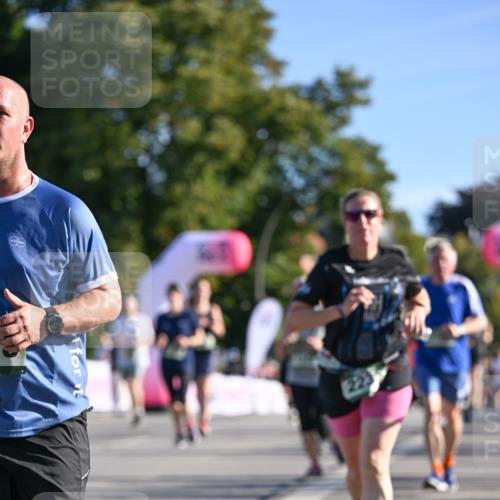 07.09.2025 - BARMER Alsterlauf Dr. Thomas Lammeyer http://msf.ph/oto/8712227 07.09.2025 09:41:31 Laufen 223 meine-sportfotos.de
