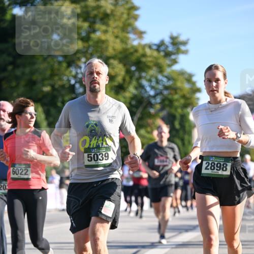 07.09.2025 - BARMER Alsterlauf Dr. Thomas Lammeyer http://msf.ph/oto/8712261 07.09.2025 09:41:37 Laufen 10, 20, 6022, 6, 5039, 36, 2898 meine-sportfotos.de