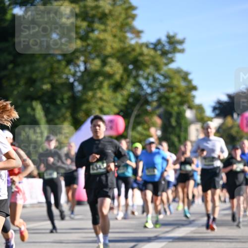 07.09.2025 - BARMER Alsterlauf Dr. Thomas Lammeyer http://msf.ph/oto/8712302 07.09.2025 09:41:45 Laufen  meine-sportfotos.de