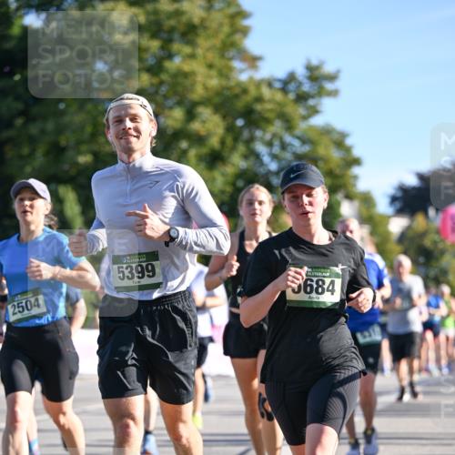 07.09.2025 - BARMER Alsterlauf Dr. Thomas Lammeyer http://msf.ph/oto/8712332 07.09.2025 09:41:49 Laufen 2504, 5399, 26, 684 meine-sportfotos.de