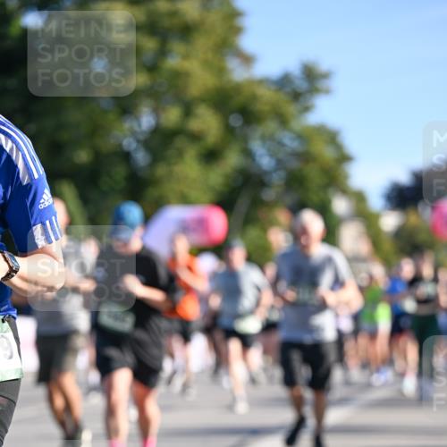 07.09.2025 - BARMER Alsterlauf Dr. Thomas Lammeyer http://msf.ph/oto/8712357 07.09.2025 09:41:53 Laufen  meine-sportfotos.de