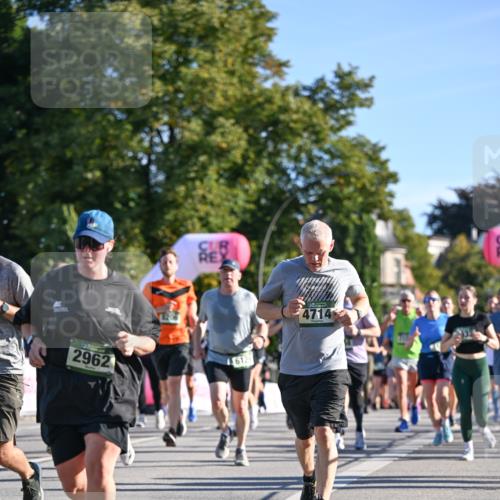 07.09.2025 - BARMER Alsterlauf Dr. Thomas Lammeyer http://msf.ph/oto/8712359 07.09.2025 09:41:53 Laufen 2962, 6129, 4714 meine-sportfotos.de