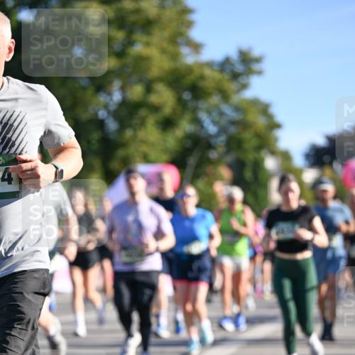 07.09.2025 - BARMER Alsterlauf Dr. Thomas Lammeyer http://msf.ph/oto/8712379 07.09.2025 09:41:56 Laufen  meine-sportfotos.de