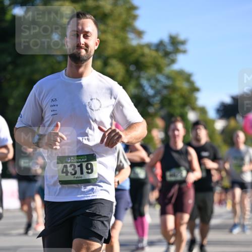 07.09.2025 - BARMER Alsterlauf Dr. Thomas Lammeyer http://msf.ph/oto/8712427 07.09.2025 09:42:04 Laufen 1636, 4319, 64 meine-sportfotos.de