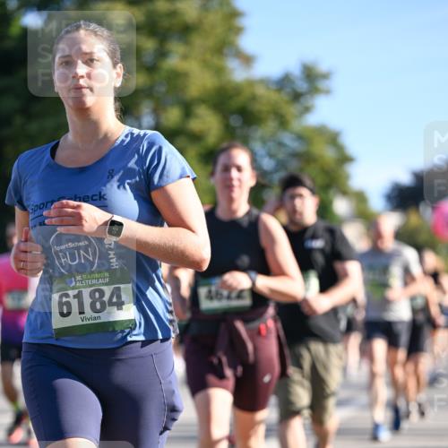 07.09.2025 - BARMER Alsterlauf Dr. Thomas Lammeyer http://msf.ph/oto/8712436 07.09.2025 09:42:05 Laufen 36, 20, 6184, 4674 meine-sportfotos.de