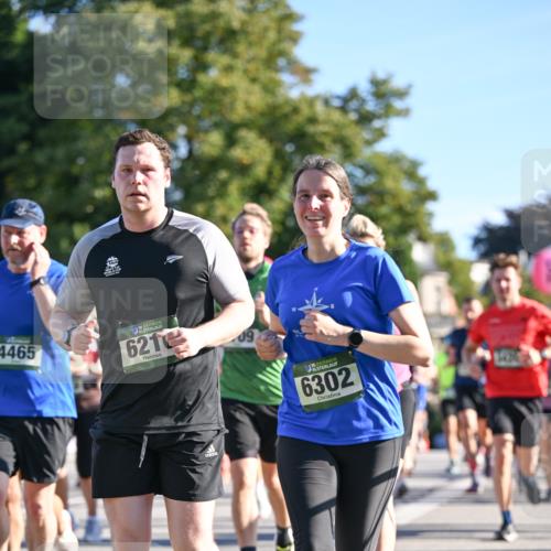 07.09.2025 - BARMER Alsterlauf Dr. Thomas Lammeyer http://msf.ph/oto/8712489 07.09.2025 09:42:14 Laufen 4465, 36, 621, 136, 6302 meine-sportfotos.de