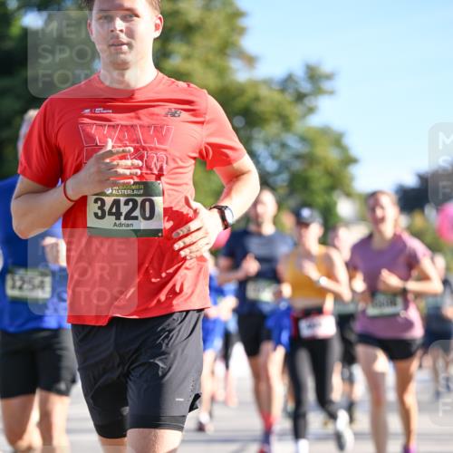 07.09.2025 - BARMER Alsterlauf Dr. Thomas Lammeyer http://msf.ph/oto/8712511 07.09.2025 09:42:18 Laufen 1254, 3420 meine-sportfotos.de
