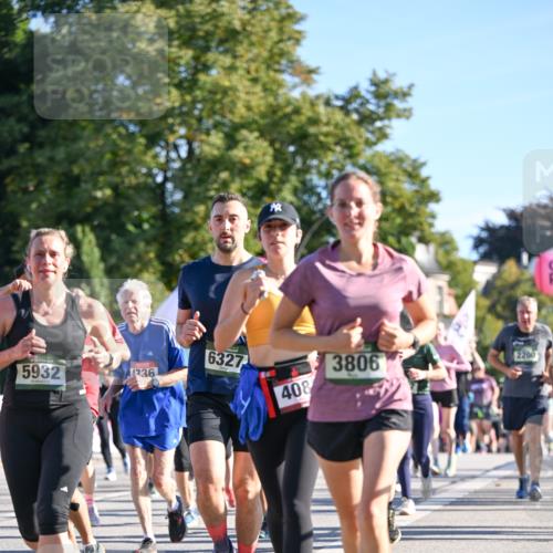 07.09.2025 - BARMER Alsterlauf Dr. Thomas Lammeyer http://msf.ph/oto/8712516 07.09.2025 09:42:19 Laufen 5932, 4736, 6327, 408, 3806, 2200 meine-sportfotos.de
