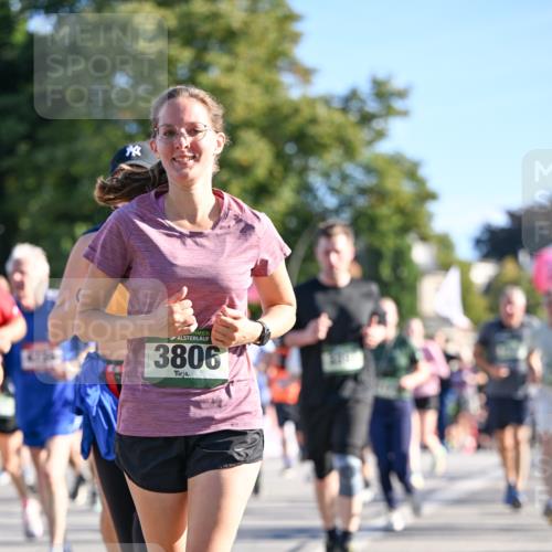 07.09.2025 - BARMER Alsterlauf Dr. Thomas Lammeyer http://msf.ph/oto/8712522 07.09.2025 09:42:19 Laufen 3806 meine-sportfotos.de