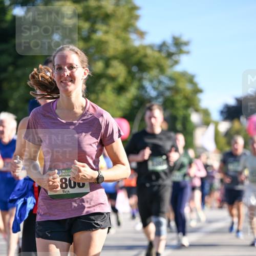07.09.2025 - BARMER Alsterlauf Dr. Thomas Lammeyer http://msf.ph/oto/8712523 07.09.2025 09:42:20 Laufen 800 meine-sportfotos.de