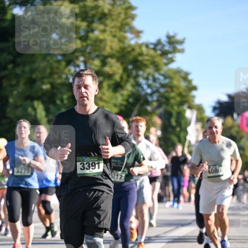 07.09.2025 - BARMER Alsterlauf Dr. Thomas Lammeyer http://msf.ph/oto/8712534 07.09.2025 09:42:21 Laufen 3275, 36, 3391, 4086, 5217 meine-sportfotos.de