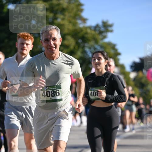 07.09.2025 - BARMER Alsterlauf Dr. Thomas Lammeyer http://msf.ph/oto/8712550 07.09.2025 09:42:23 Laufen 36, 4086, 408 meine-sportfotos.de