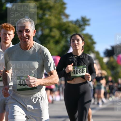 07.09.2025 - BARMER Alsterlauf Dr. Thomas Lammeyer http://msf.ph/oto/8712552 07.09.2025 09:42:24 Laufen 36, 40, 4088 meine-sportfotos.de