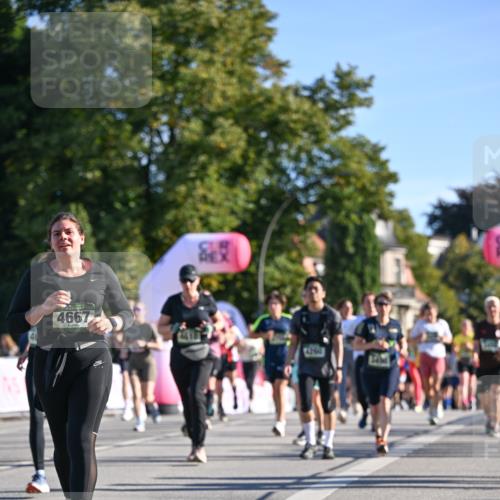 07.09.2025 - BARMER Alsterlauf Dr. Thomas Lammeyer http://msf.ph/oto/8712608 07.09.2025 09:42:33 Laufen 4667 meine-sportfotos.de