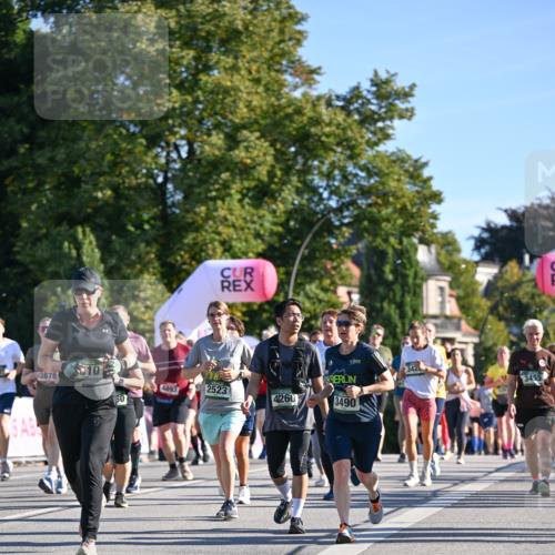 07.09.2025 - BARMER Alsterlauf Dr. Thomas Lammeyer http://msf.ph/oto/8712618 07.09.2025 09:42:35 Laufen 3878, 10, 4893, 2523, 4260, 50, 3490, 342, 3455, 54 meine-sportfotos.de