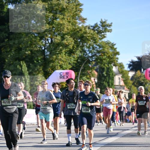 07.09.2025 - BARMER Alsterlauf Dr. Thomas Lammeyer http://msf.ph/oto/8712622 07.09.2025 09:42:35 Laufen 4610, 2860, 2523, 59, 3428, 3455, 4260, 3490 meine-sportfotos.de