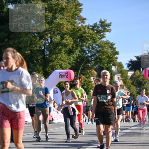 07.09.2025 - BARMER Alsterlauf Dr. Thomas Lammeyer http://msf.ph/oto/8712649 07.09.2025 09:42:41 Laufen 4110, 4202, 3455, 6146 meine-sportfotos.de
