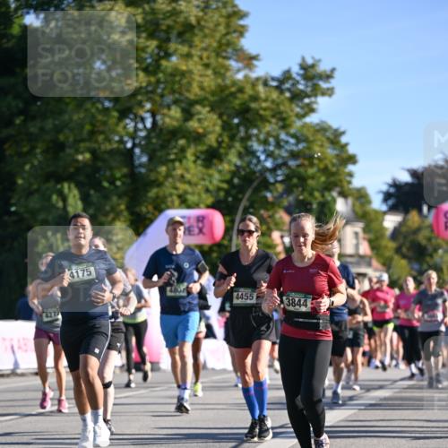 07.09.2025 - BARMER Alsterlauf Dr. Thomas Lammeyer http://msf.ph/oto/8712698 07.09.2025 09:42:49 Laufen 4175, 4455, 3844 meine-sportfotos.de