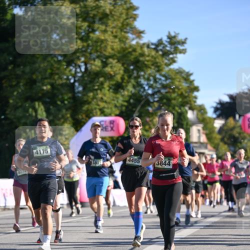 07.09.2025 - BARMER Alsterlauf Dr. Thomas Lammeyer http://msf.ph/oto/8712699 07.09.2025 09:42:49 Laufen 4175, 4455, 3844 meine-sportfotos.de