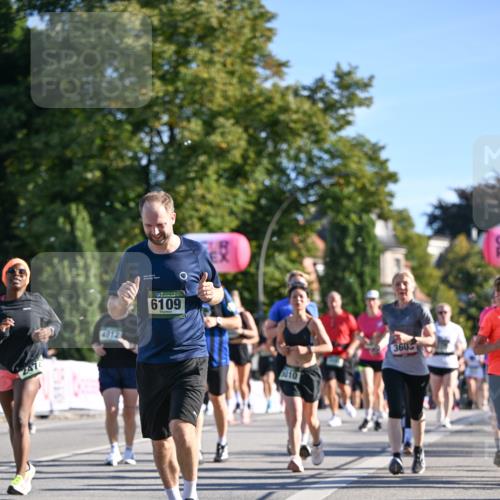 07.09.2025 - BARMER Alsterlauf Dr. Thomas Lammeyer http://msf.ph/oto/8712721 07.09.2025 09:42:53 Laufen 2472, 4912, 6109, 5010, 3603 meine-sportfotos.de