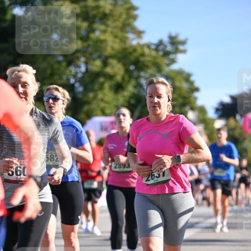07.09.2025 - BARMER Alsterlauf Dr. Thomas Lammeyer http://msf.ph/oto/8712747 07.09.2025 09:42:57 Laufen 36, 360, 582, 2893, 2637 meine-sportfotos.de
