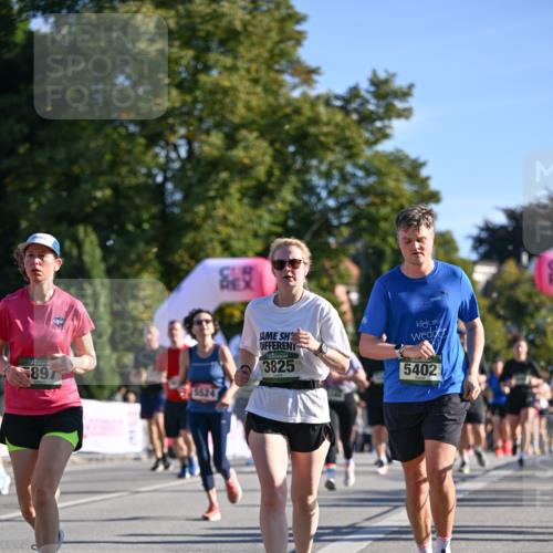 07.09.2025 - BARMER Alsterlauf Dr. Thomas Lammeyer http://msf.ph/oto/8712763 07.09.2025 09:43:00 Laufen 897, 5524, 3825, 5402 meine-sportfotos.de