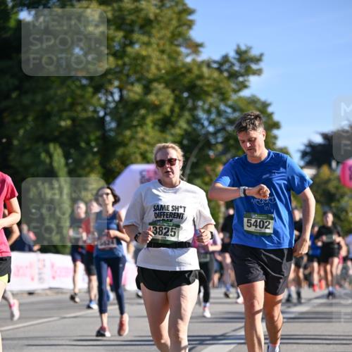 07.09.2025 - BARMER Alsterlauf Dr. Thomas Lammeyer http://msf.ph/oto/8712767 07.09.2025 09:43:00 Laufen 15624, 3825, 5402 meine-sportfotos.de