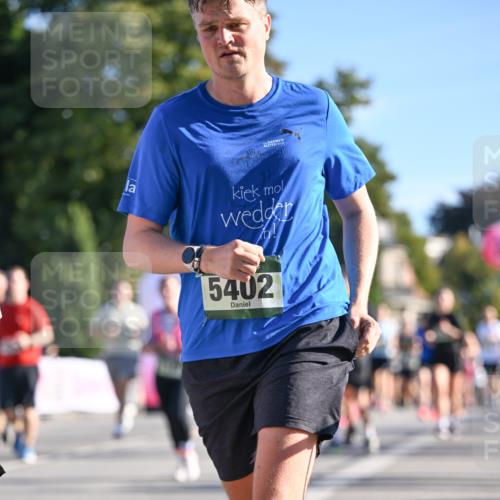 07.09.2025 - BARMER Alsterlauf Dr. Thomas Lammeyer http://msf.ph/oto/8712779 07.09.2025 09:43:02 Laufen 5402 meine-sportfotos.de