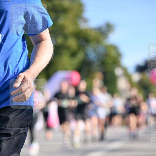 07.09.2025 - BARMER Alsterlauf Dr. Thomas Lammeyer http://msf.ph/oto/8712785 07.09.2025 09:43:03 Laufen 643 meine-sportfotos.de