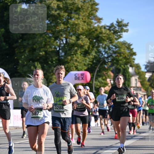 07.09.2025 - BARMER Alsterlauf Dr. Thomas Lammeyer http://msf.ph/oto/8712790 07.09.2025 09:43:06 Laufen 3288, 3, 3493, 5873, 4864 meine-sportfotos.de