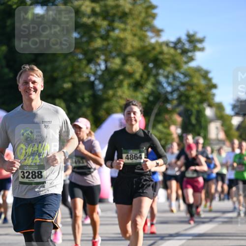 07.09.2025 - BARMER Alsterlauf Dr. Thomas Lammeyer http://msf.ph/oto/8712799 07.09.2025 09:43:08 Laufen 3288, 36, 4864 meine-sportfotos.de