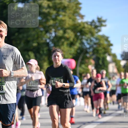 07.09.2025 - BARMER Alsterlauf Dr. Thomas Lammeyer http://msf.ph/oto/8712802 07.09.2025 09:43:08 Laufen 8, 36 meine-sportfotos.de