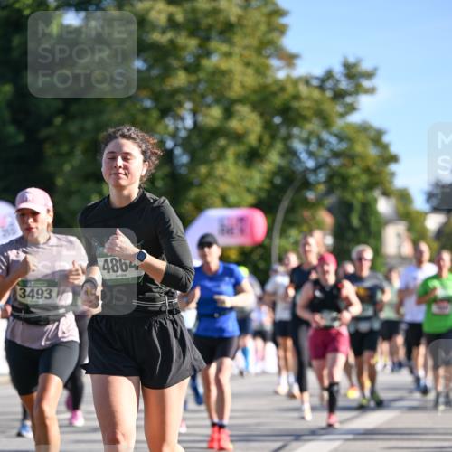 07.09.2025 - BARMER Alsterlauf Dr. Thomas Lammeyer http://msf.ph/oto/8712805 07.09.2025 09:43:09 Laufen 3493, 4864 meine-sportfotos.de