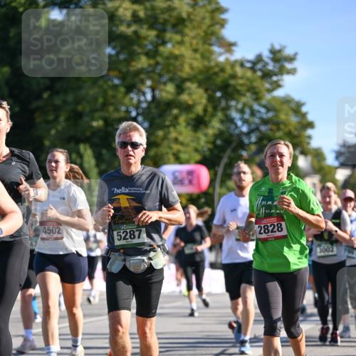 07.09.2025 - BARMER Alsterlauf Dr. Thomas Lammeyer http://msf.ph/oto/8712830 07.09.2025 09:43:13 Laufen 4502, 5287, 2828, 3002 meine-sportfotos.de