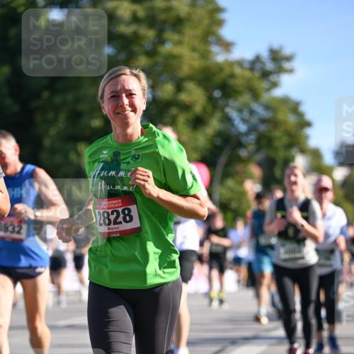07.09.2025 - BARMER Alsterlauf Dr. Thomas Lammeyer http://msf.ph/oto/8712838 07.09.2025 09:43:14 Laufen 1832, 13, 2828 meine-sportfotos.de