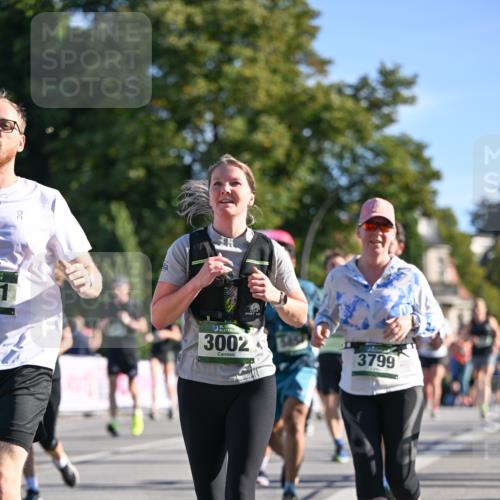 07.09.2025 - BARMER Alsterlauf Dr. Thomas Lammeyer http://msf.ph/oto/8712848 07.09.2025 09:43:16 Laufen 30, 36, 3002, 3799 meine-sportfotos.de