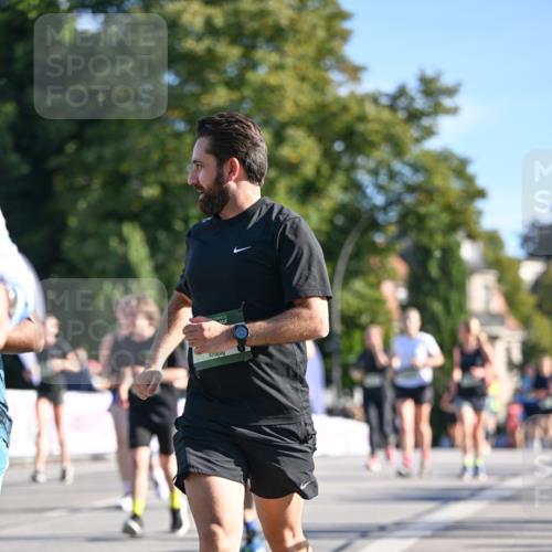 07.09.2025 - BARMER Alsterlauf Dr. Thomas Lammeyer http://msf.ph/oto/8712863 07.09.2025 09:43:19 Laufen  meine-sportfotos.de