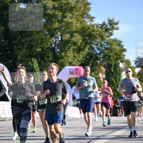 07.09.2025 - BARMER Alsterlauf Dr. Thomas Lammeyer http://msf.ph/oto/8713017 07.09.2025 09:43:45 Laufen 5893, 3274, 1160, 201, 2966 meine-sportfotos.de