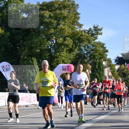 07.09.2025 - BARMER Alsterlauf Dr. Thomas Lammeyer http://msf.ph/oto/8713128 07.09.2025 09:44:07 Laufen 8044, 2091, 360 meine-sportfotos.de
