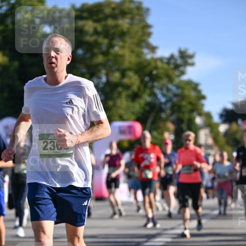 07.09.2025 - BARMER Alsterlauf Dr. Thomas Lammeyer http://msf.ph/oto/8713149 07.09.2025 09:44:11 Laufen 236 meine-sportfotos.de