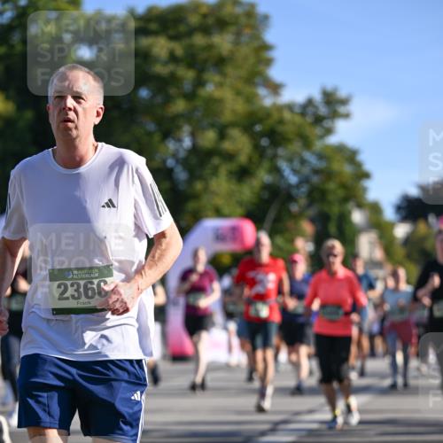 07.09.2025 - BARMER Alsterlauf Dr. Thomas Lammeyer http://msf.ph/oto/8713150 07.09.2025 09:44:11 Laufen 36, 2360 meine-sportfotos.de