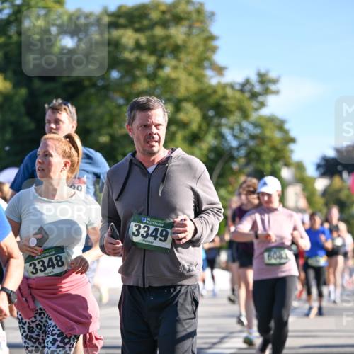 07.09.2025 - BARMER Alsterlauf Dr. Thomas Lammeyer http://msf.ph/oto/8713187 07.09.2025 09:44:17 Laufen 3348, 3349, 608 meine-sportfotos.de