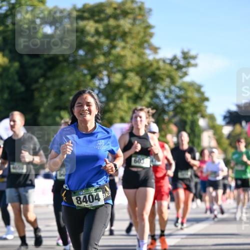 07.09.2025 - BARMER Alsterlauf Dr. Thomas Lammeyer http://msf.ph/oto/8713222 07.09.2025 09:44:23 Laufen 50, 8404, 6030 meine-sportfotos.de