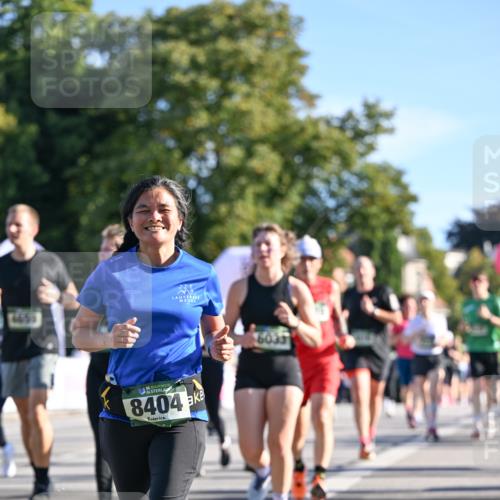 07.09.2025 - BARMER Alsterlauf Dr. Thomas Lammeyer http://msf.ph/oto/8713223 07.09.2025 09:44:23 Laufen 36, 8404, 6033 meine-sportfotos.de