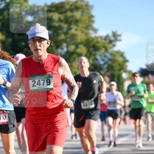 07.09.2025 - BARMER Alsterlauf Dr. Thomas Lammeyer http://msf.ph/oto/8713241 07.09.2025 09:44:25 Laufen 70, 36, 1636, 8, 2479, 84847 meine-sportfotos.de