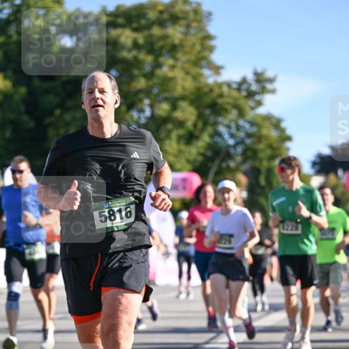 07.09.2025 - BARMER Alsterlauf Dr. Thomas Lammeyer http://msf.ph/oto/8713248 07.09.2025 09:44:26 Laufen 136, 5816, 1228 meine-sportfotos.de