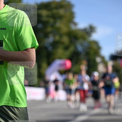 07.09.2025 - BARMER Alsterlauf Dr. Thomas Lammeyer http://msf.ph/oto/8713282 07.09.2025 09:44:32 Laufen  meine-sportfotos.de